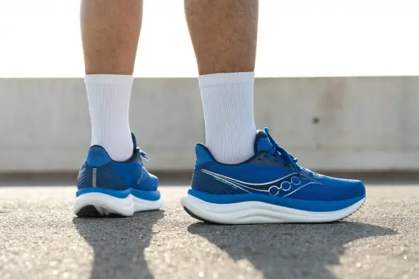 Кроссовки Saucony Triumph 23  