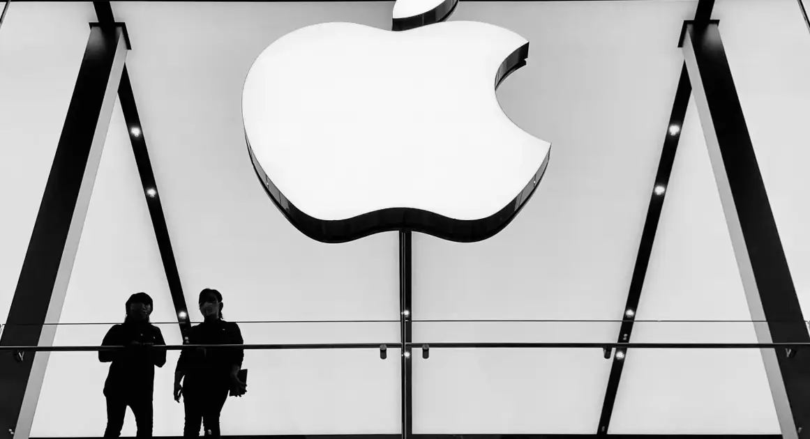 У Apple возникли проблемы с выпуском складного iPhone