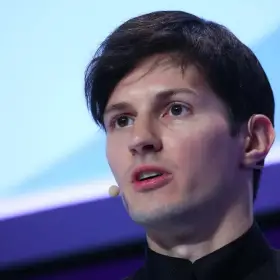 Дуров обвинил WhatsApp* в «крупнейшем обмане потребителей»