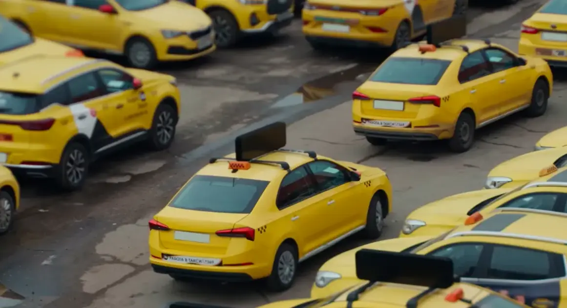 В «Яндекс Go» появились новые ИИ-функции