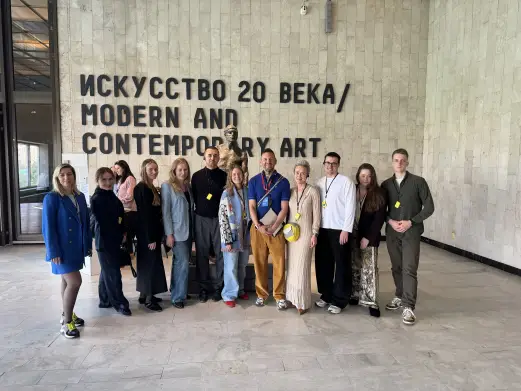 Искусством я интересовался всегда.