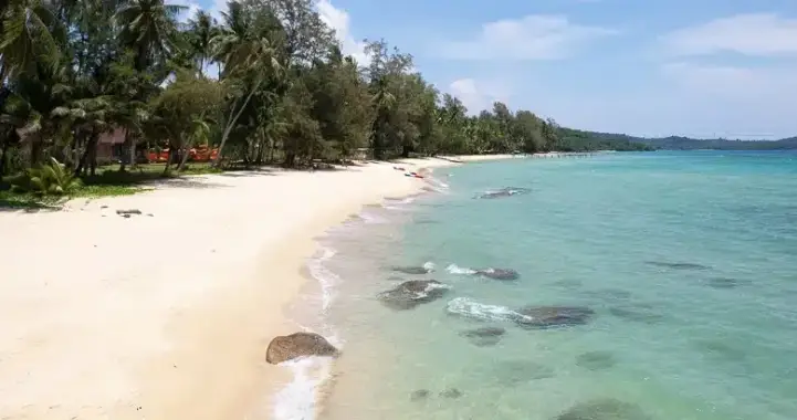 Пляж бухты Банг Бао