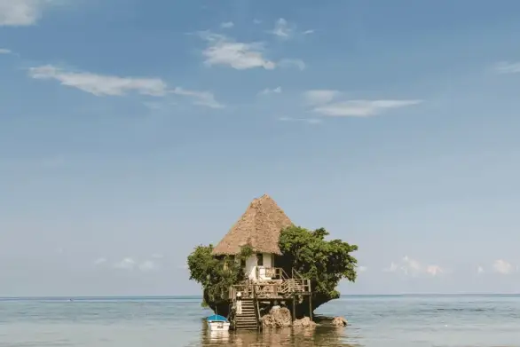 Ресторан The Rock, куда нужно добираться на лодке