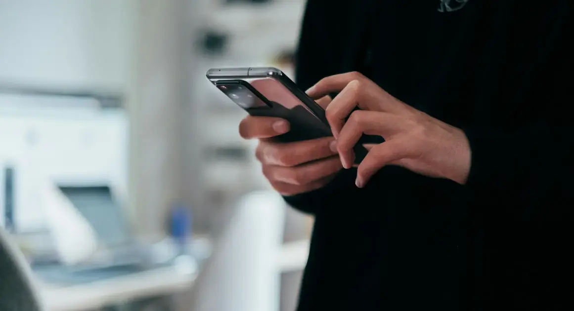 Цукерберг разрабатывает ИИ-агента для помощи ему в работе гендиректором