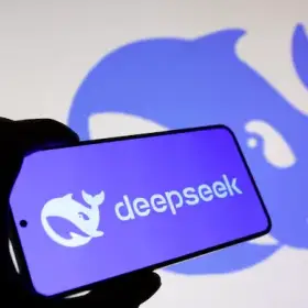 DeepSeek представил новую флагманскую ИИ-модель