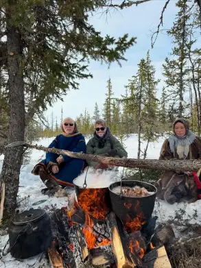 Начало пути, южная (хэнская) сторона Обской губы. Семья Сэротэтто, с которой путешествовал Федор Овчинников