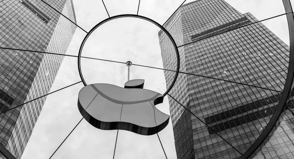 Apple представит складной iPhone без задержек