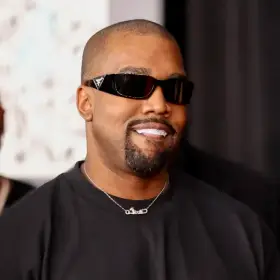 ИИ-кавер на песню «Седая ночь» стал лидером в мировом чарте Shazam