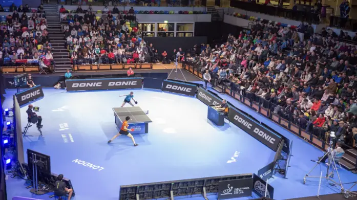 Игровое поле на чемпионате мира по настольному теннису занимает почти 100 кВ м