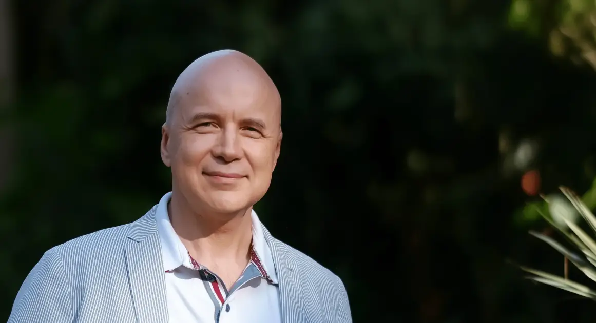 «Мы будем тестировать все на себе‎»‎. Как группа радикального продления жизни придумывает вакцину от старости
