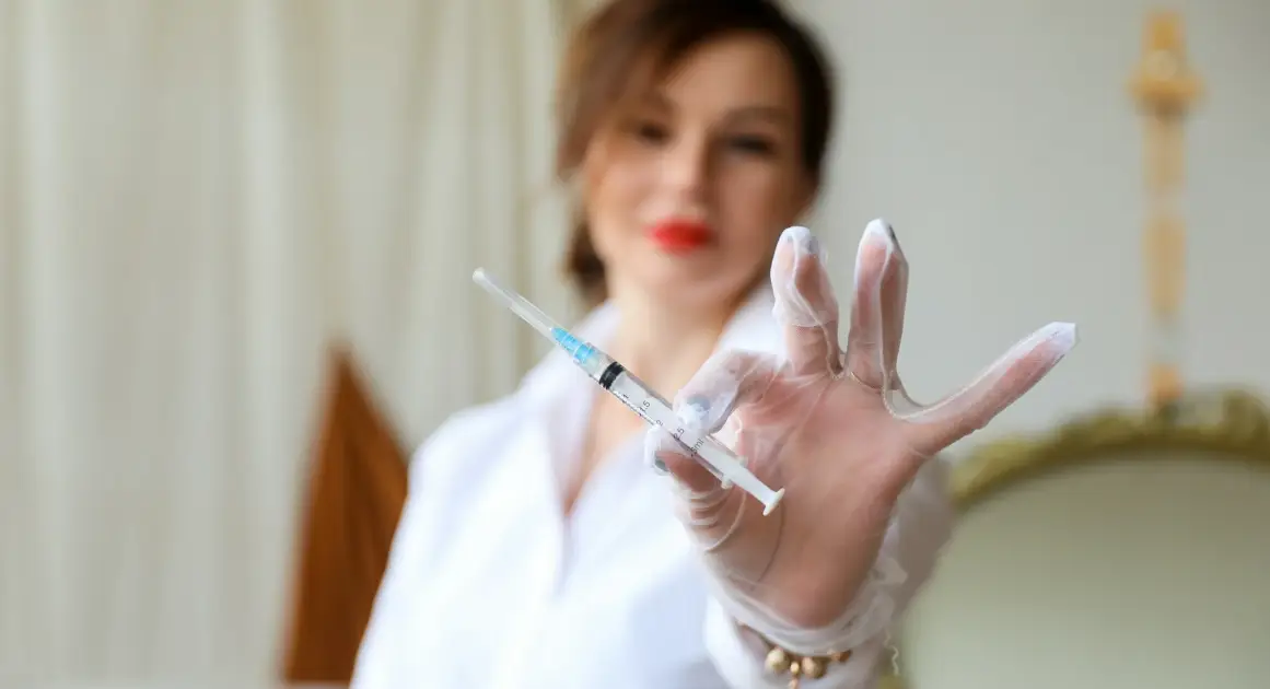 В косметологических клиниках Москвы возник дефицит препарата из молок лосося