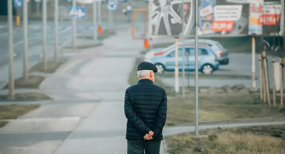 Ученые: одиночество может лишить вас до шести здоровых лет
