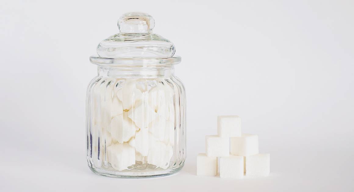 Сладко — значит вредно? Новый обзор исследований о сахаре