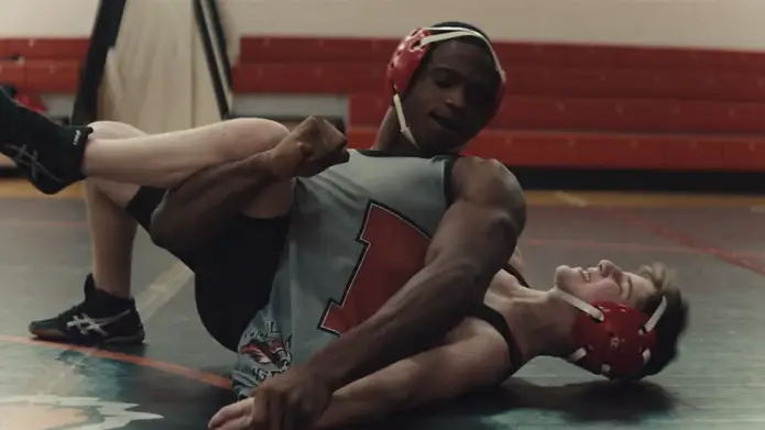 Фильм Netflix про Зиона Кларка, рестлера без ног