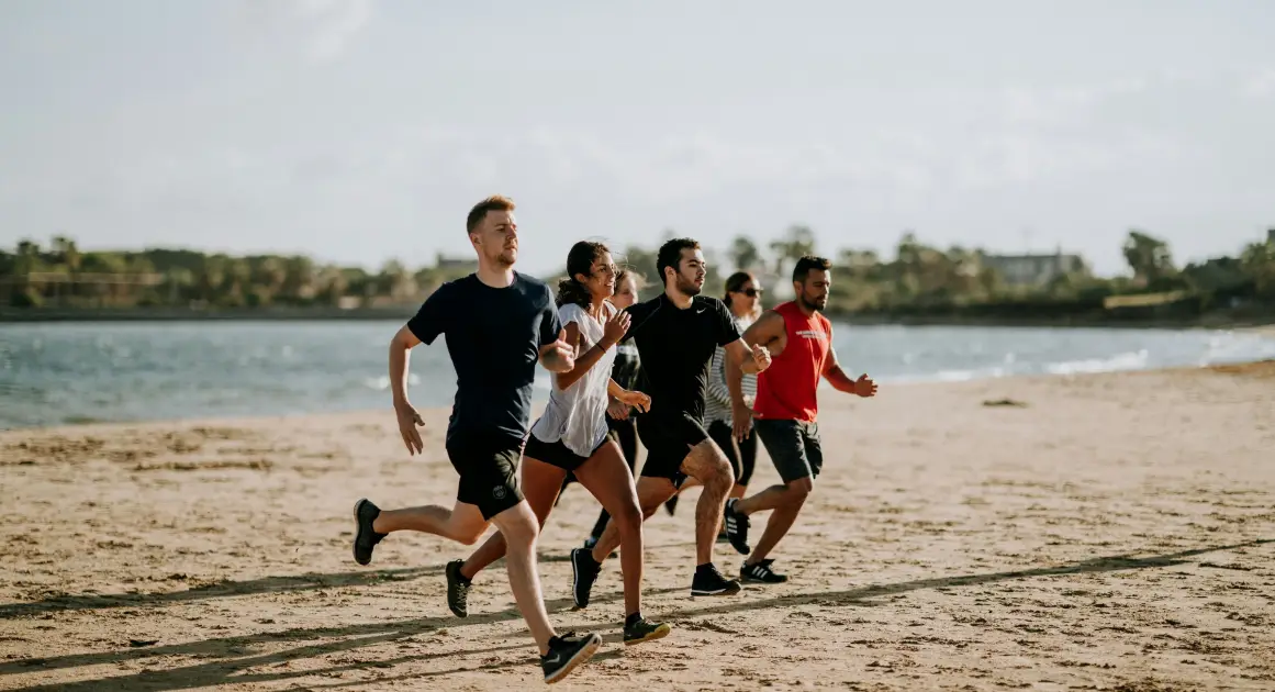 Ученые рассказали о минимальной «дозе» движения, которая защищает от болезней сердца, почек и мозга